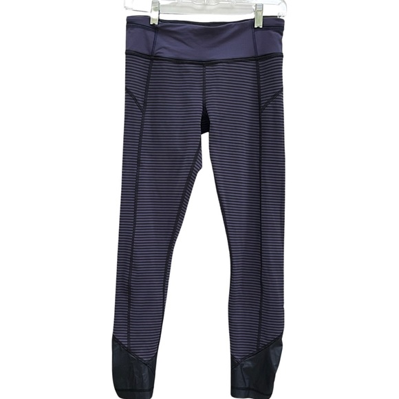 Lululemon Pace Queen Striped Leggings, OS - Picture 3 of 10